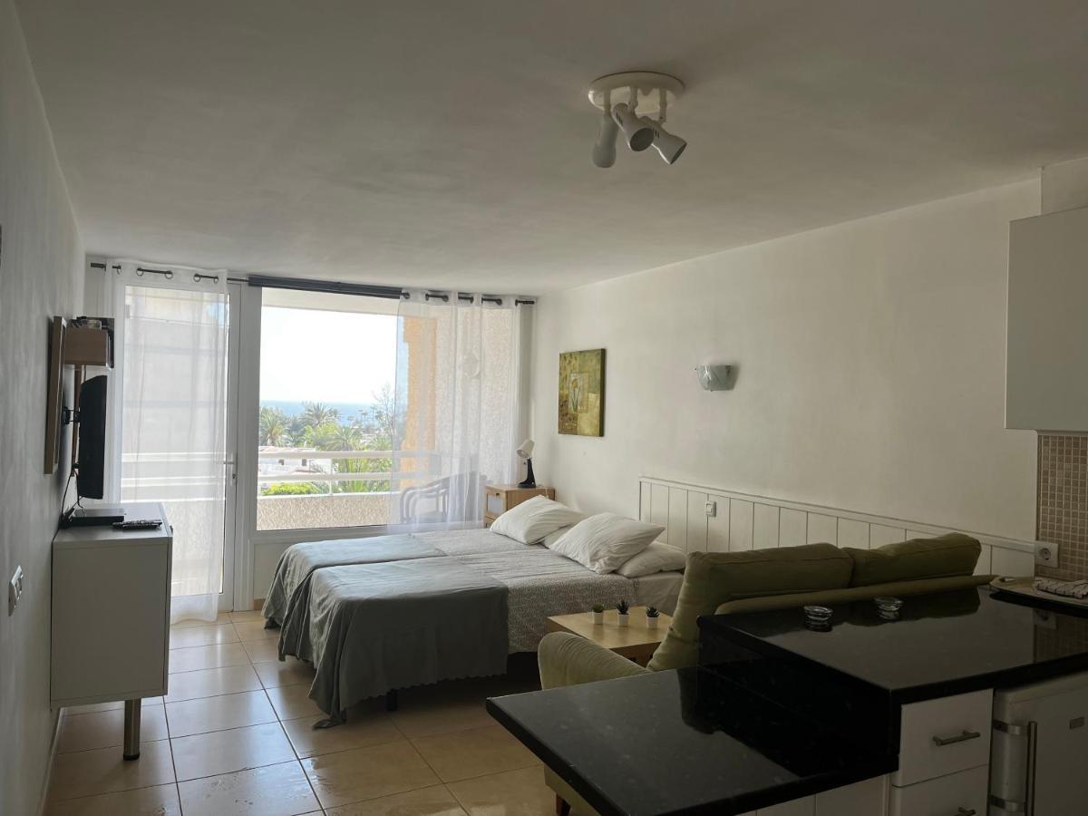 Borinquen Studio Apartment Playa Feñabe Esterno foto